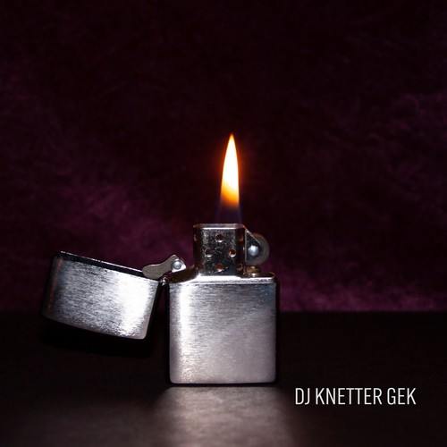 DJ Knetter Gek-Everything Vibrates (Falling Apart Mix)