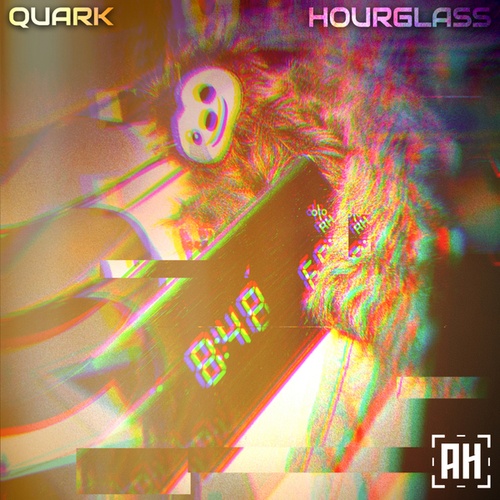 Quark-Hourglass