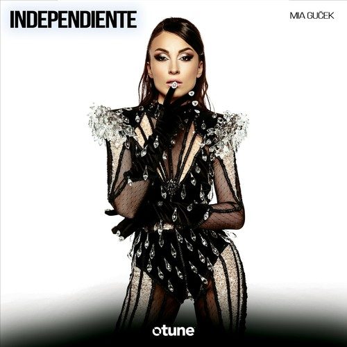 Mia Gucek-Independiente