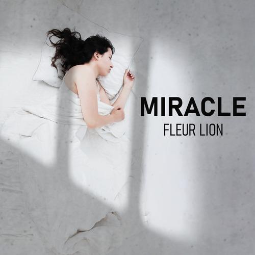 Fleur Lion-Miracle