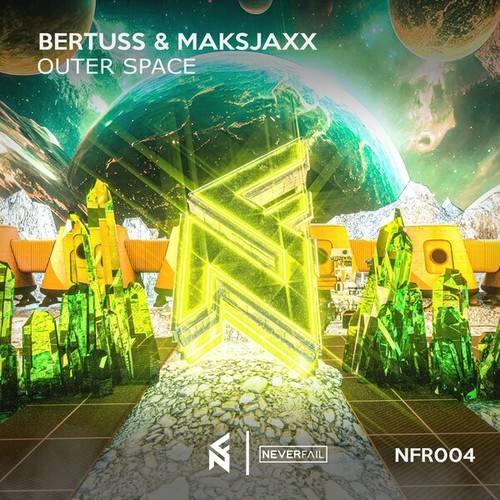 Bertuss, MAKSJAXX-Outer Space