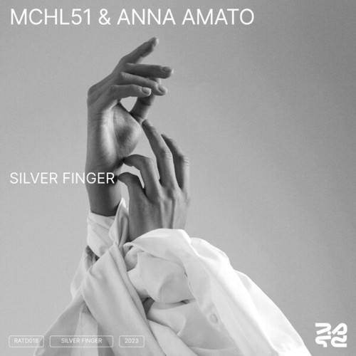 MCHL51, Anna Amato-Silver Finger