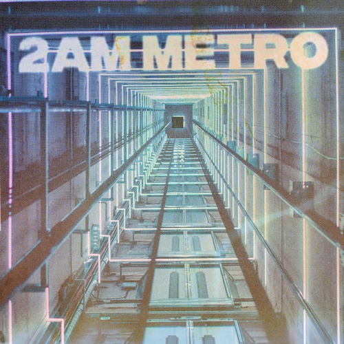 2AM METRO-Top Floor
