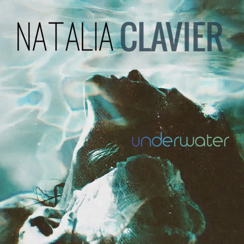 Natalia Clavier-Underwater