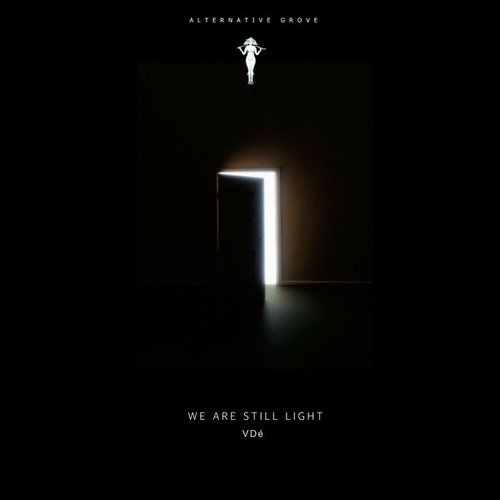 Vdé-We Are Still Light